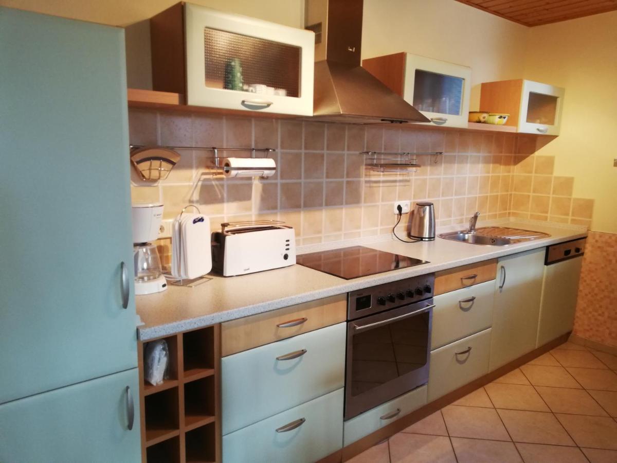 Lena Apartman Heviz Exterior photo